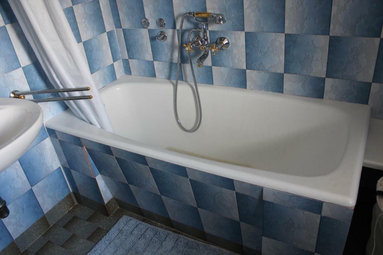 R&G Apartment Zirovnica Bagian luar foto